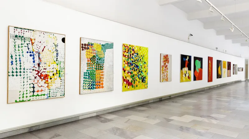 Z výstavy Otakar Slavík: Ohlédnutí (Galerie umění Karlovy Vary)