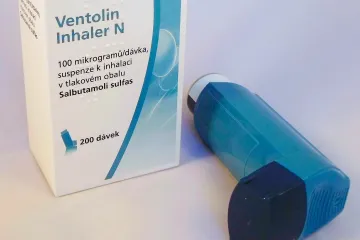 Stále chybí lék na astma i jeho alternativa. Podle ministerstva se dávky uvolňují postupně