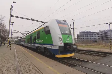 S novým jízdním řádem přibyla linka na Balt i bateriové vlaky