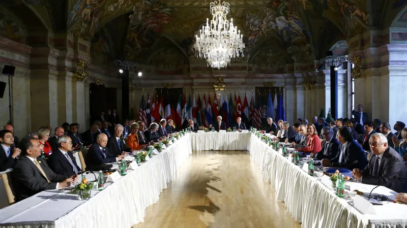 Zástupci mocností jednají ve Vídni o Sýrii