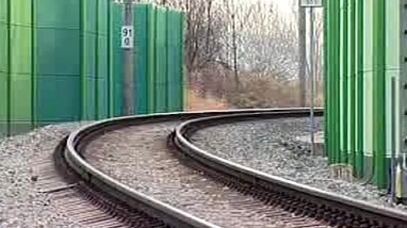 Protihluková stěna