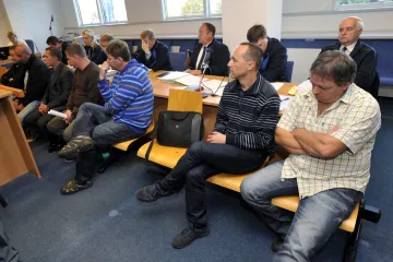 Aktéři takzvané ostravské větve metanolové kauzy opět před soudem. Až na jednoho vinu popírají