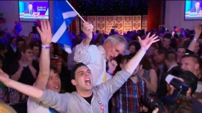 NO COMMENT: Radost a smutek z výsledků skotského referenda