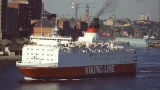 Estonia ještě jako Viking Sally pod vlajkou Viking Line