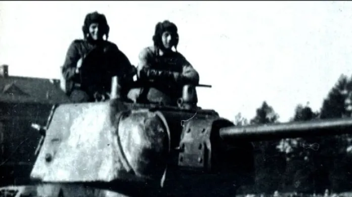 Tři tankisté vzpomínají na osvobození Ostravy
