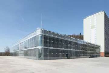 Národní cenu za architekturu získala menza pražské Koleje 17. listopadu