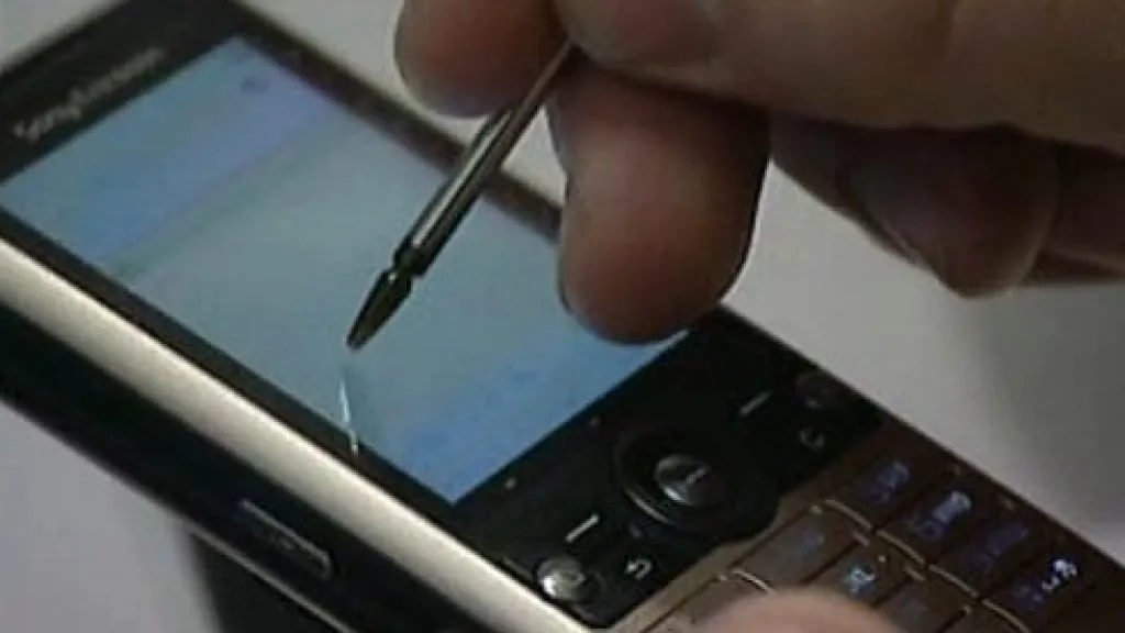 Mobilní telefon