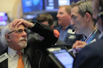 Špatný den pro americké akcie. Na prudkém oslabení se podílel Apple