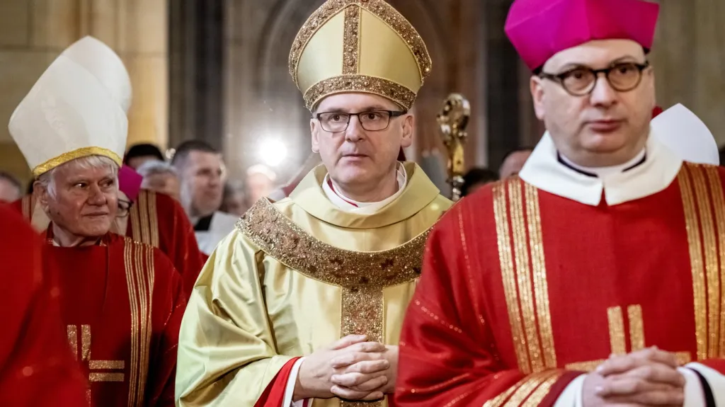 Stanislav Přibyl během slavnostní mše v katedrále sv. Víta