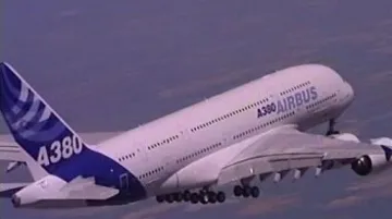 Události, komentáře k výročí letadel Airbus A380