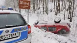Hrozí nebezpečí padajícího sněhu ze střech