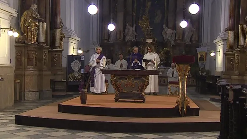 Bohoslužba v brněnském kostele sv. Tomáše