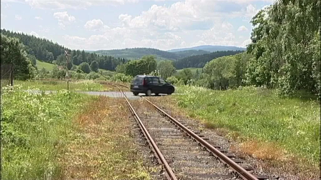 Nechráněný železniční přejezd