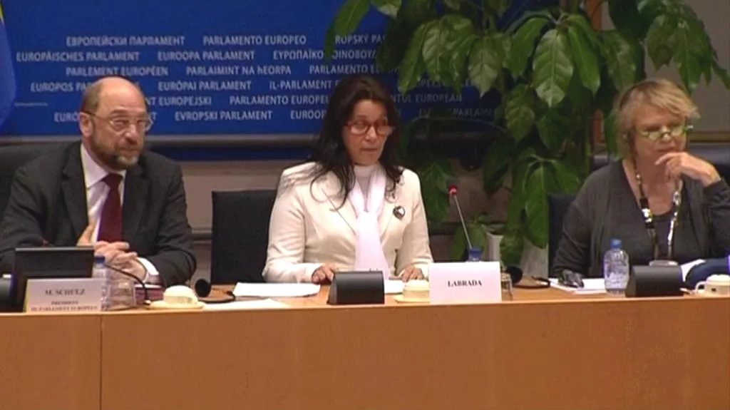 Dámy v bílém převzaly Sacharovovu cenu