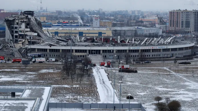 Zhroucený stadion v Petrohradu