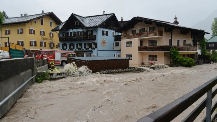 Povodně v rakouském Loferu