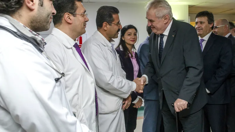 Zeman se v Ammánu setkal se členy české lékařské mise