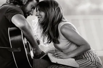 Zrodila se hvězda, už počtvrté. Lady Gaga zastíní Bradleyho Coopera