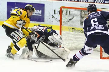 Litvínov přišel o domácí šňůru, podlehl Vítkovicím v nájezdech