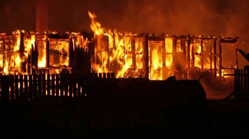 Požár v norském Lærdalsøyri