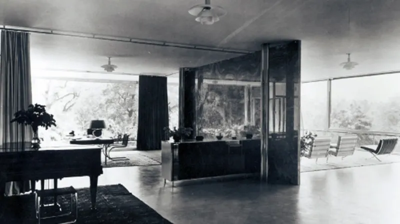 Vila Tugendhat na historickém snímku