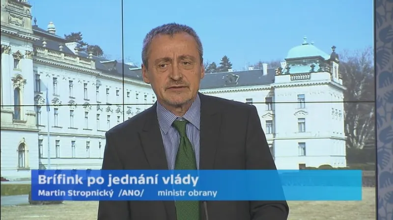 Ministři po jednání vlády k návrhu na odvolání náměstků