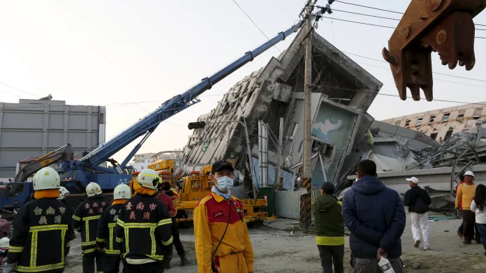 Záchranné práce po zemětřesení na Tchaj-wanu