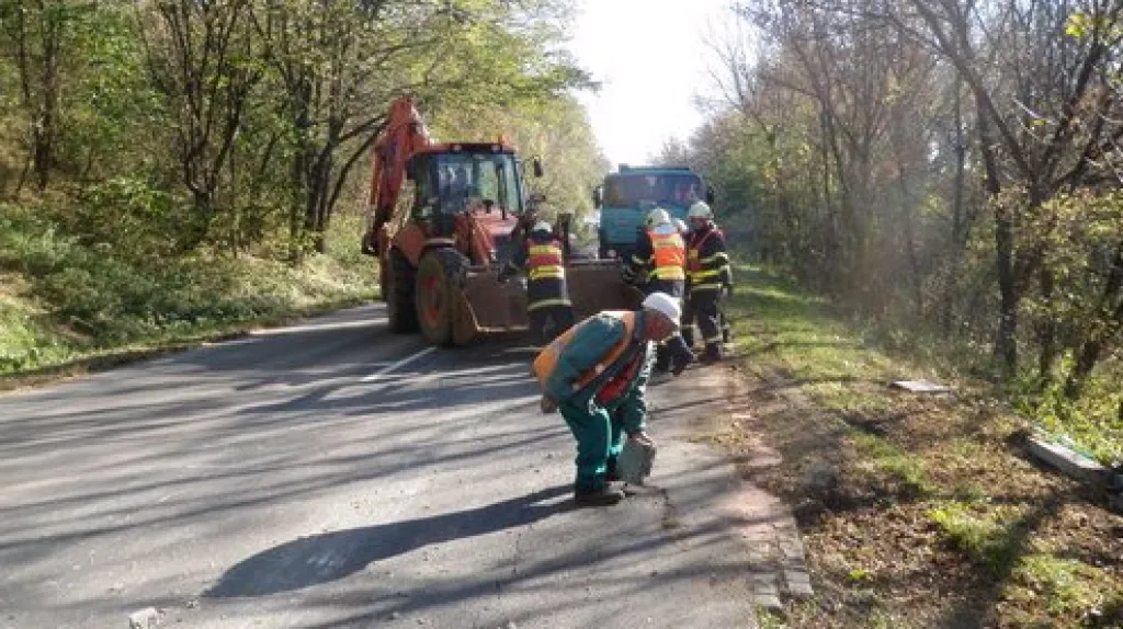 Nehoda kamionu a traktoru v Nosislavi