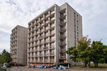 Byty pro mladé nebudou, Hradec chce bývalou ubytovnu zdravotníků prodat