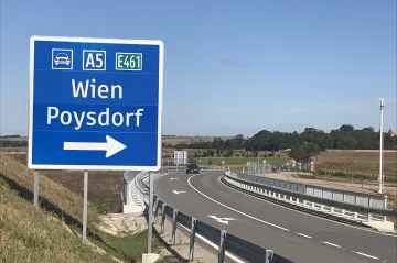 Z Brna do Vídně rychleji, ale až za hranicemi. Rakušané dokončili poslední část dálnice
