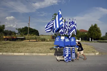 Zvedá se Řecko ze dna, nebo je to jen zdání? Ekonomy straší nedobytné hypotéky