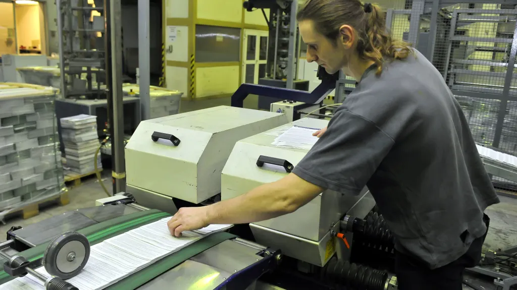 Tiskárna Moraviapress připravovala lístky také na přímou volbu prezidenta