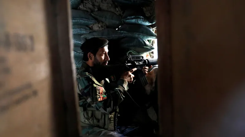 Afghánské síly bojují s Talibanem