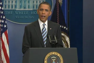 Hrozba bankrotu nutí Obamu ke kompromisu s republikány