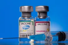 Očkování proti covidu chrání děti před multisystémovým zánětem