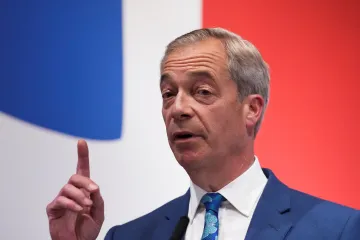 Tahoun brexitu a přítel Trumpa je zpět. Farage změnil názor a znovu kandiduje