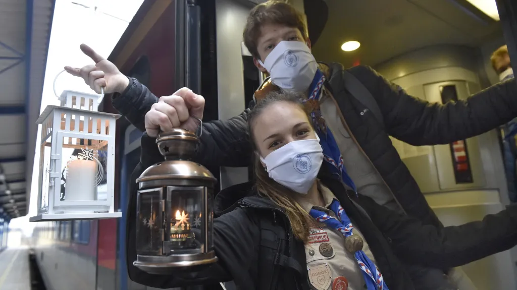Skauti převzali betlémské světlo minulý týden