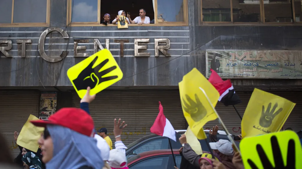 Demonstrace stoupenců svrženého prezidenta Mursího