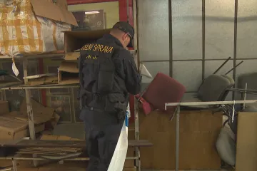 Celníci zabavili v tržnici SAPA padělky v hodnotě desítek milionů korun