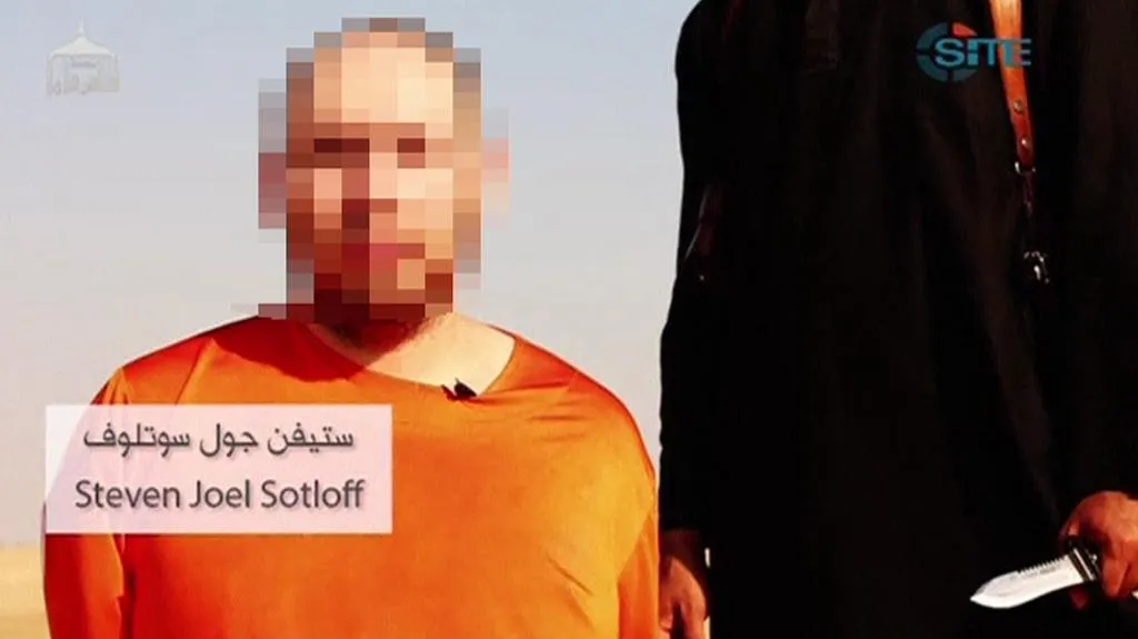Video s uneseným novinářem Sotloffem