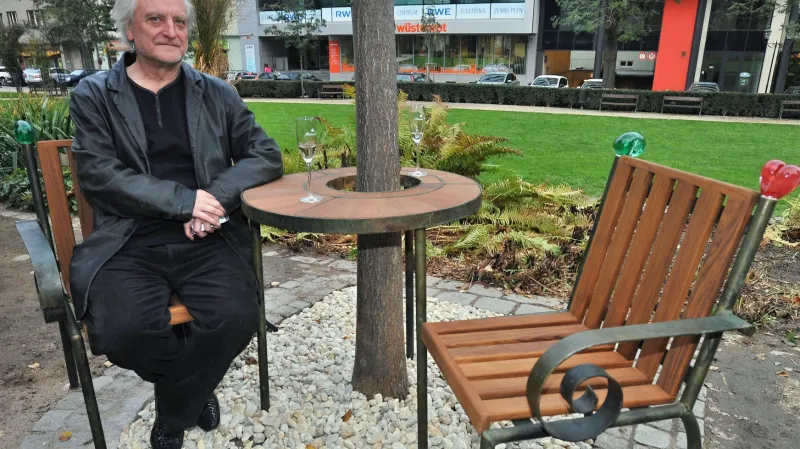 Bořek Šípek na Lavičce Václava Havla v Plzni