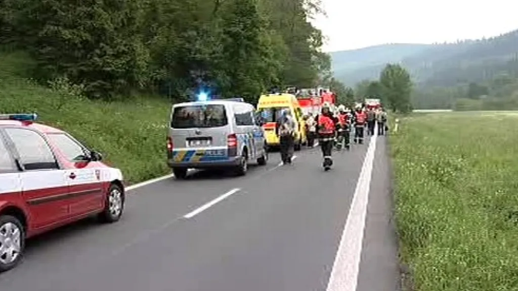 Záchranáři u dopravní nehody