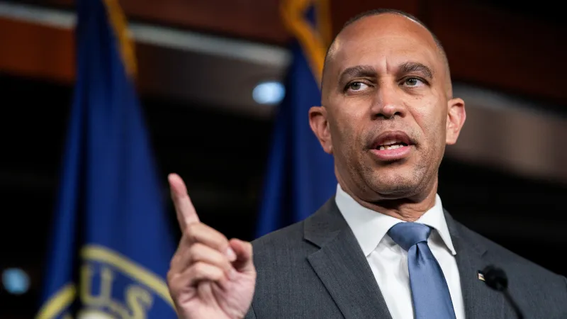 Lídr demokratické menšiny ve Sněmovně reprezentantů Hakeem Jeffries