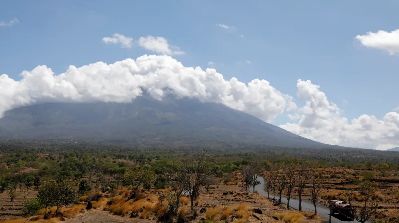Sopka Agung