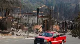 Následky požáru ve městě Santa Rosa