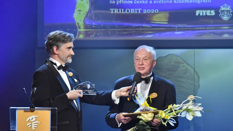 Cenu převzal také herec a dětský lékař Vladimír Pucholt