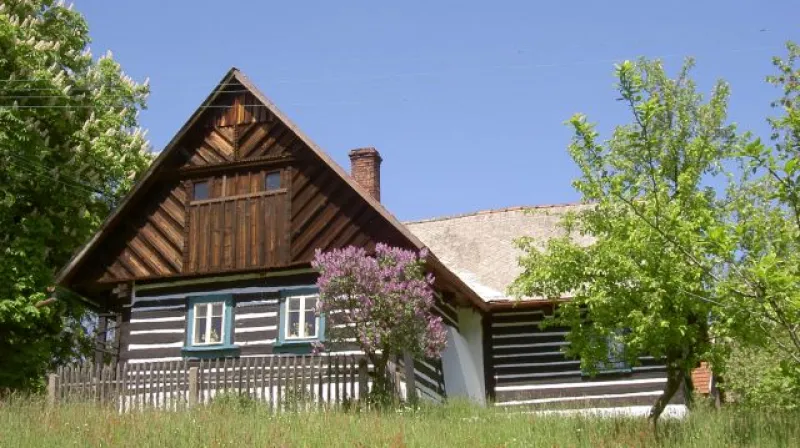 Roubená chalupa v Dolním Javoří