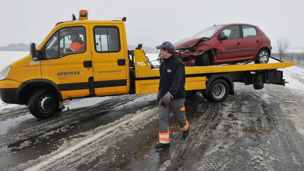 Nehoda v úseku mezi obcemi Krčmaň a Kokory