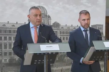 Zásobníky jsou naplněné téměř z devadesáti procent, řekl ministr Síkela