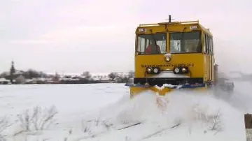 Sněžný pluh na železnici